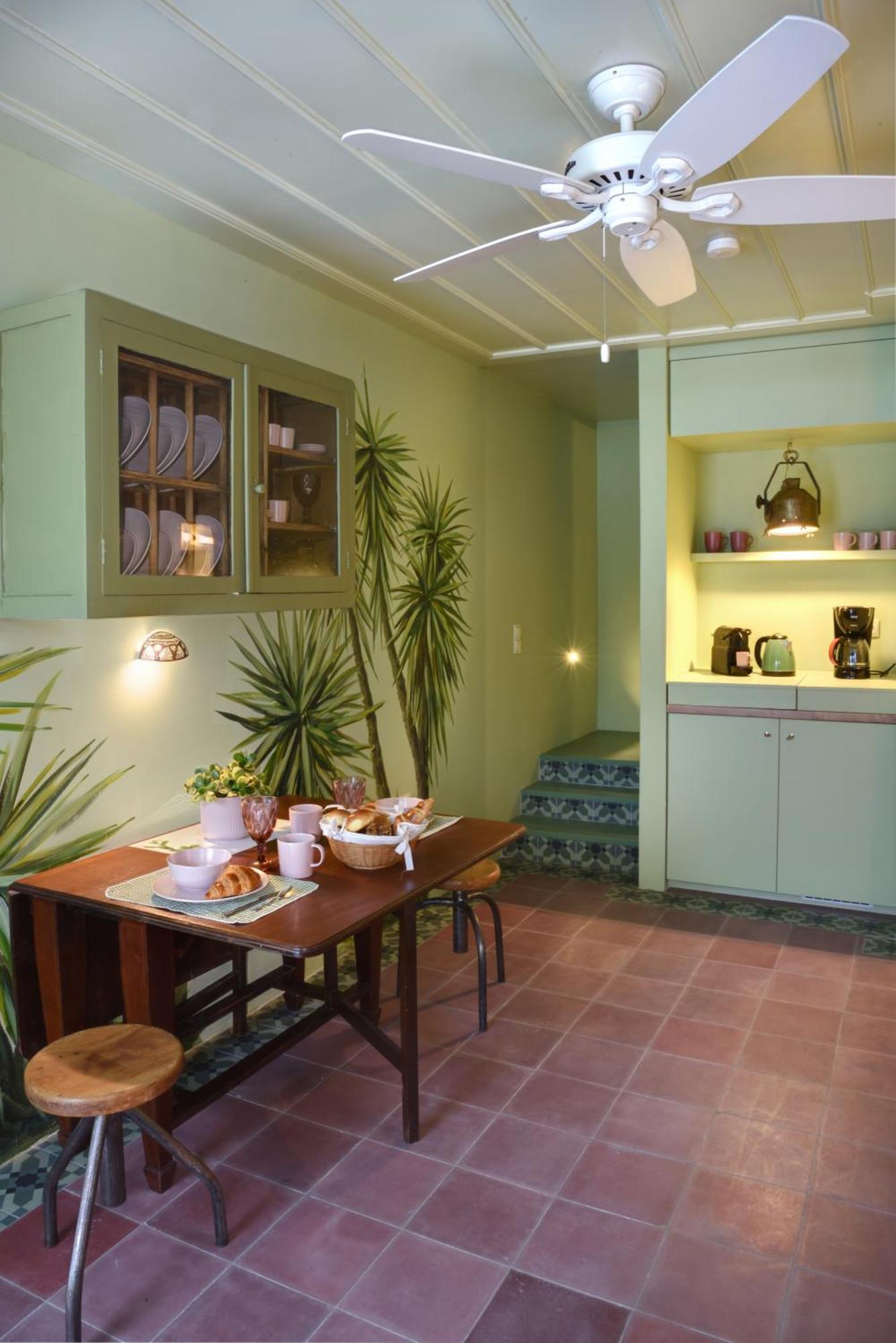 Cactus Hydra - Art Apartments Bilik gambar